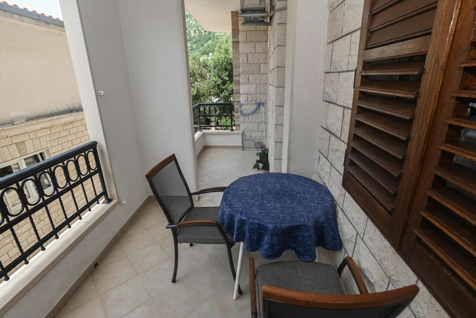 Apartments Carevic Ante Baska Voda Exterior photo
