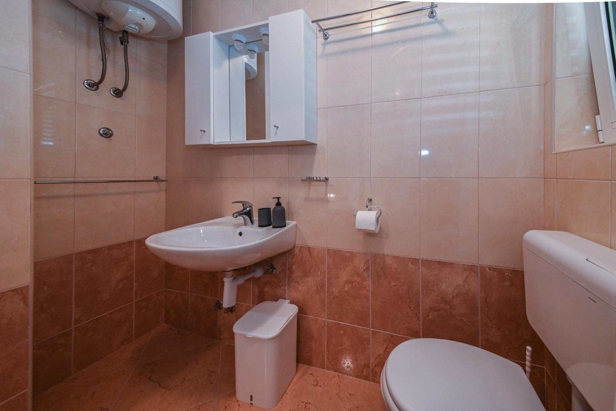 Apartments Carevic Ante Baska Voda Exterior photo